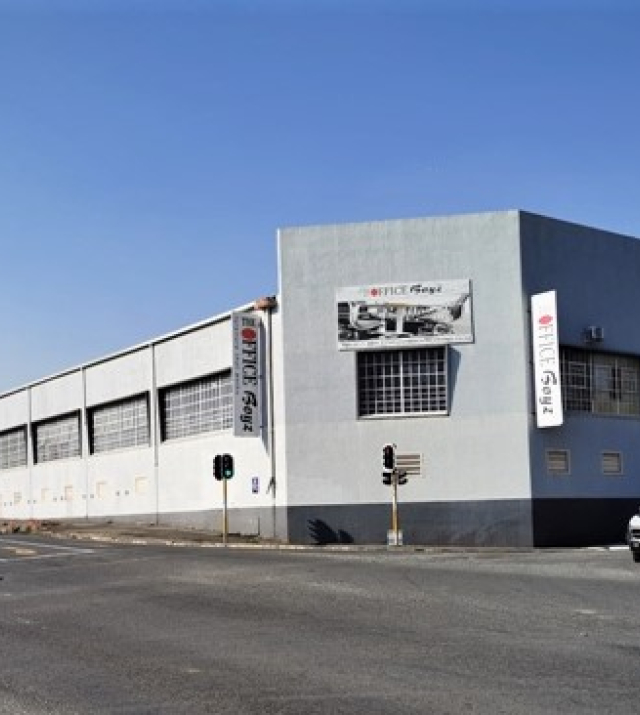 3. Corner View.jpg